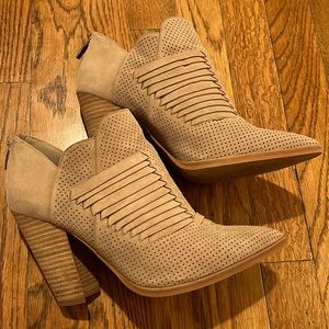 Vince Camino latte suede booties